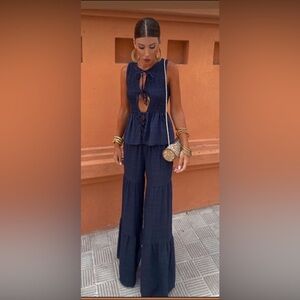 Chic Navy Sleeveless Jumpsuit